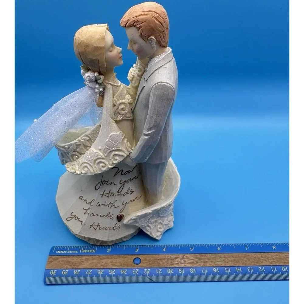 Vintage 2006 Foundations Enesco Wedding Couple‎ Karen Hahn Design Cake Topper 8